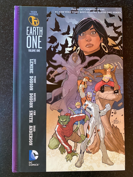 Teen Titans Earth One HC